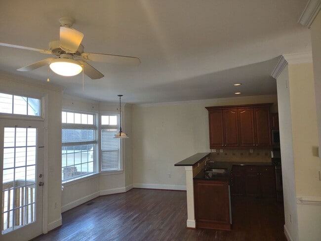 Building Photo - COMING SOON !!! | Just Minutes from Downto...