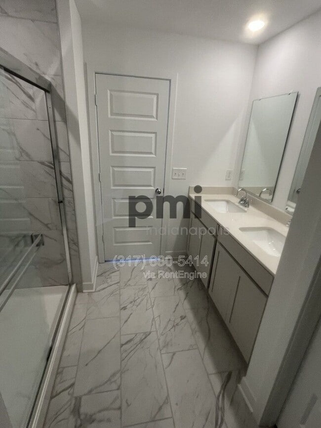 Building Photo - 10819 Gates Crk Dr