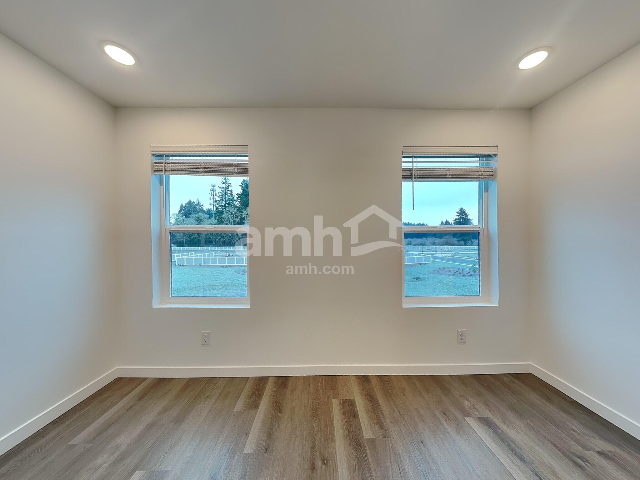 Building Photo - 5126 Turnstone St SE