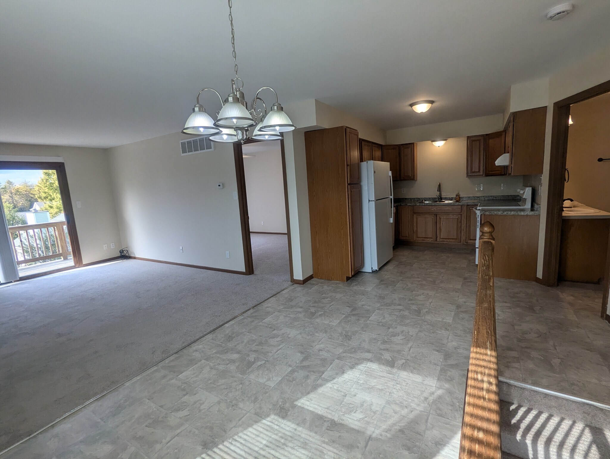 Building Photo - 3351 S 113th St