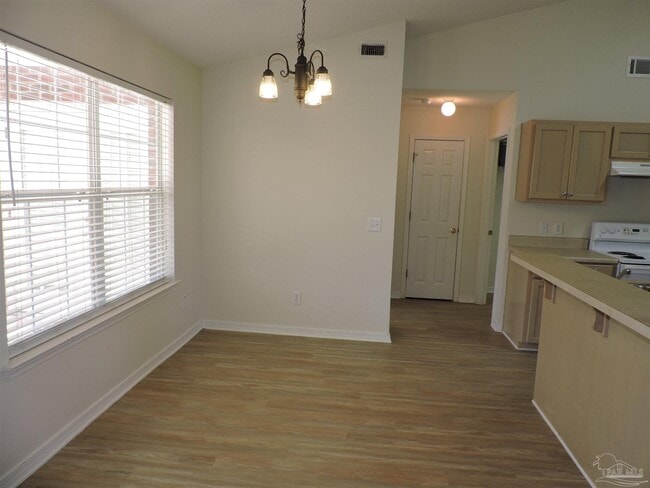 Building Photo - 6837 Fort Deposit Dr