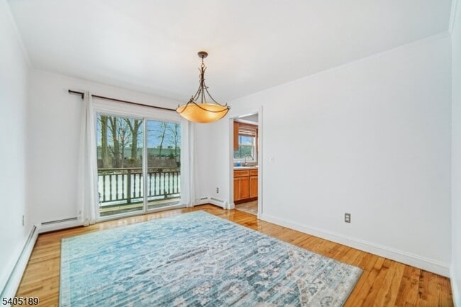 Building Photo - 30 Sanford Ave