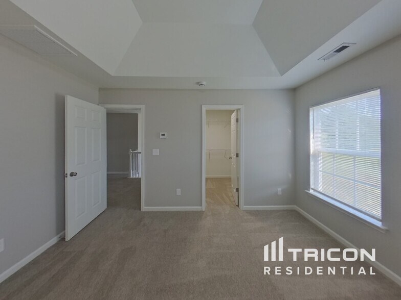 Building Photo - 175 Settlers Grove Ln
