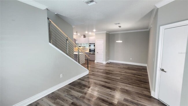 Building Photo - 1968 Greenbriar Ter