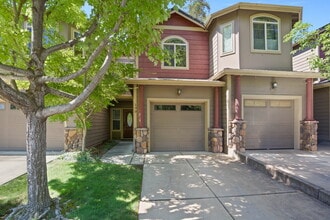 Building Photo - 190 Rivers Edge Dr