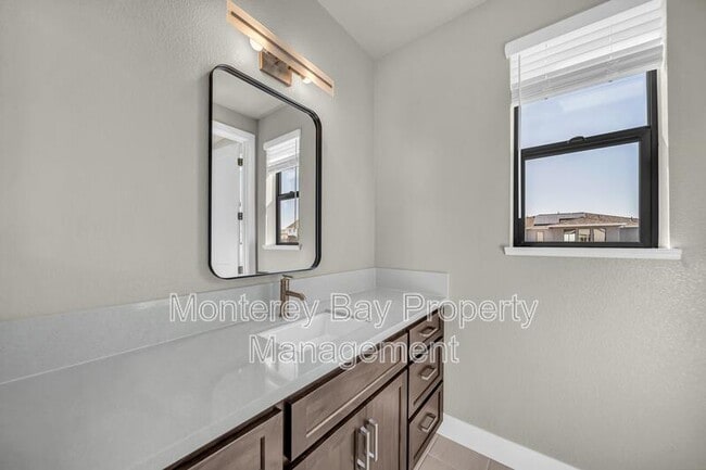 Building Photo - 2408 Schooner Ave