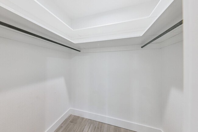 Building Photo - Fully Remodeled Winter Park Home