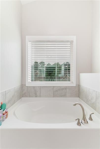 Building Photo - 301 Cochin Dr