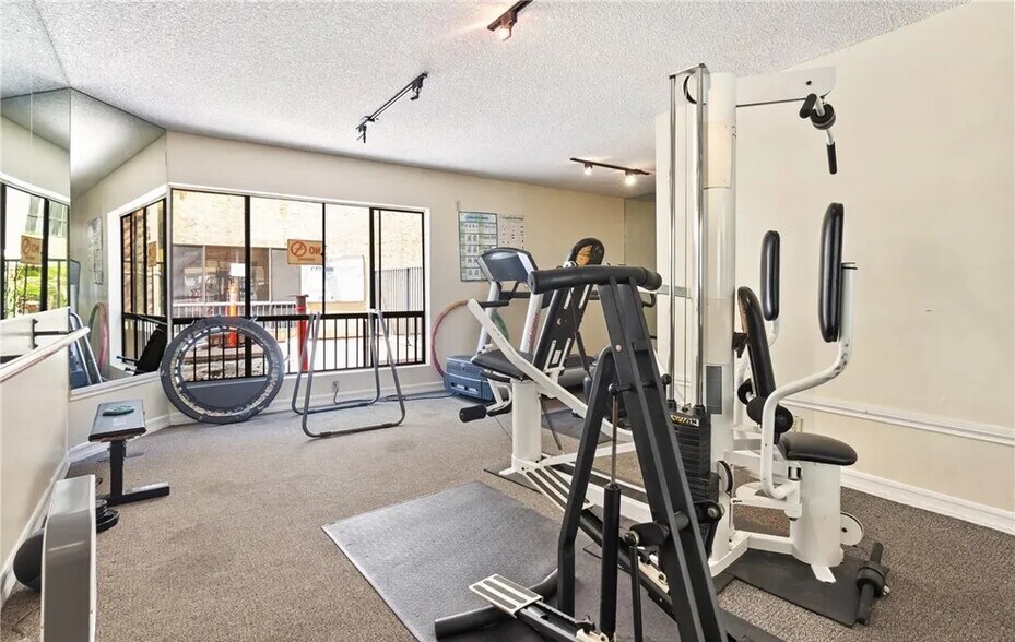 Gym!!! - 1735 N Fuller Ave