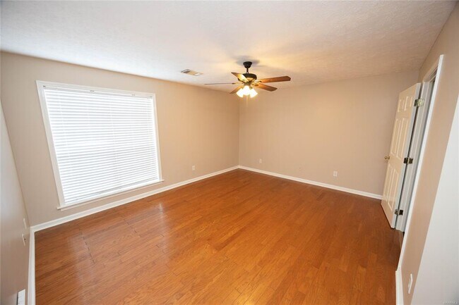 Building Photo - 8013 Copperfield Dr