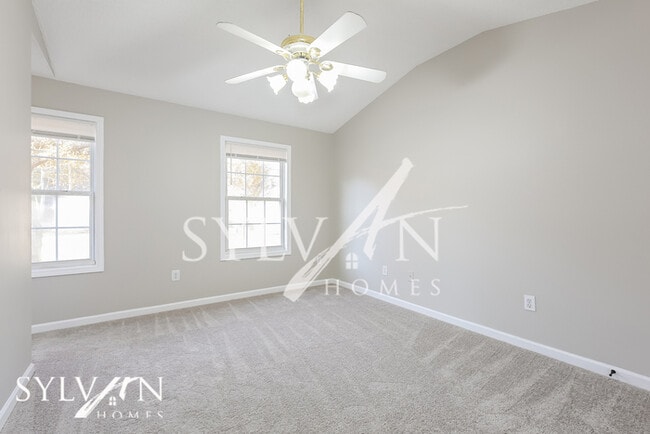 Building Photo - The Lifestyle You Deserve.