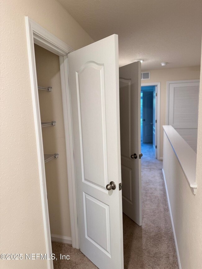 Building Photo - 575 Oakleaf Plantation Pkwy
