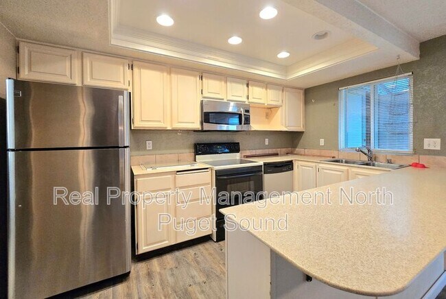 Building Photo - 12600 4th Ave W