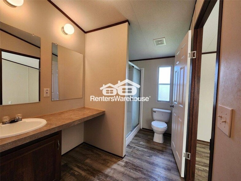 Building Photo - 8021 Parker Elaine Dr