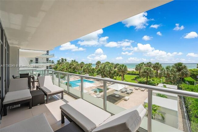 Building Photo - 3737 Collins Ave