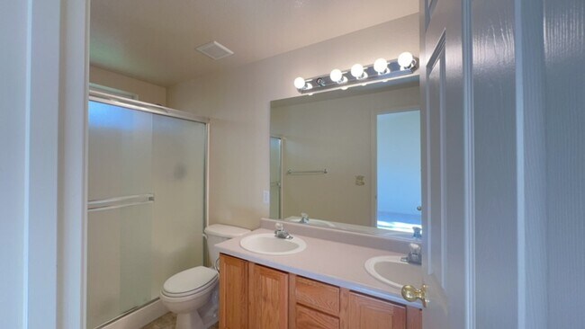 Building Photo - 1325 Chichester Dr