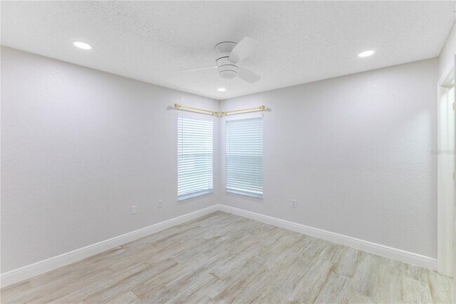 Building Photo - 7445 Mengi Cir