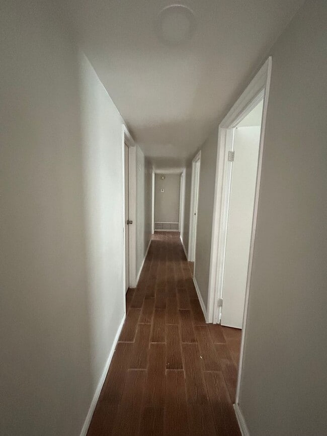 Building Photo - Newly remodeled house in Brawley