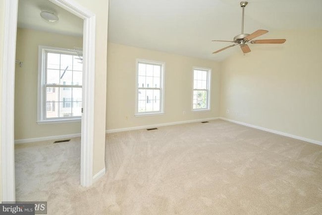 Building Photo - 46803 Keswick Square