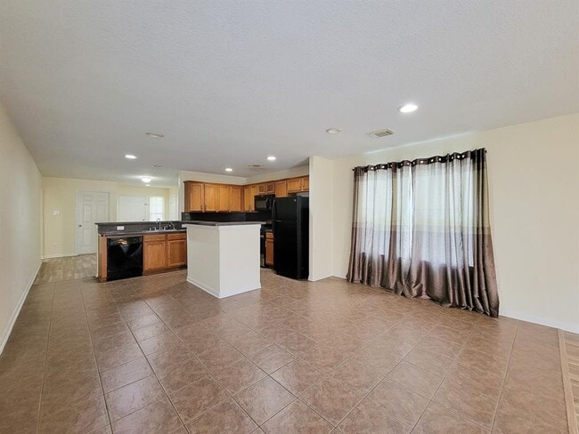 Building Photo - 12835 Regal Oaks Bend Ln