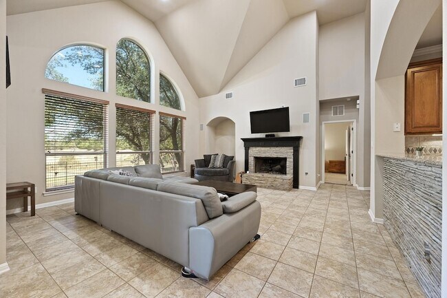 Building Photo - 22140 Rose Grass Ln