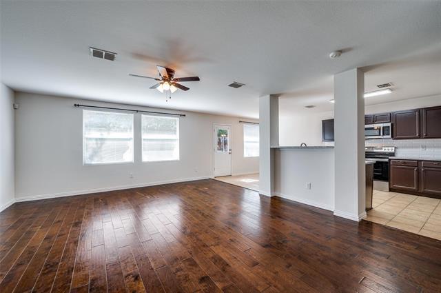 Building Photo - 13279 Cleburne Dr