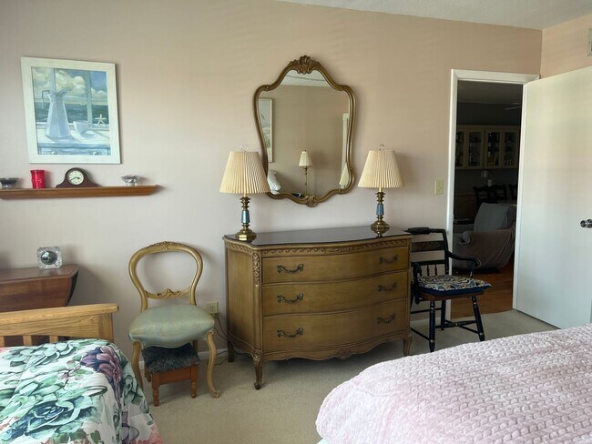 Building Photo - NEW PRICE!  Costa Brava Venice Island 2BR/2BA Condo