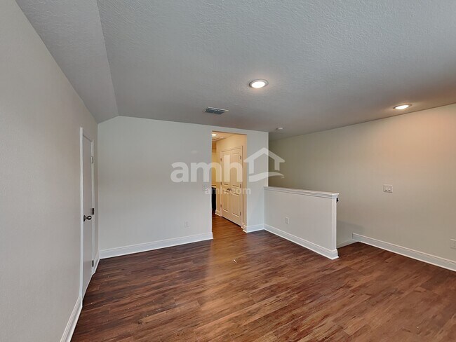 Building Photo - 2833 Ponds Trl
