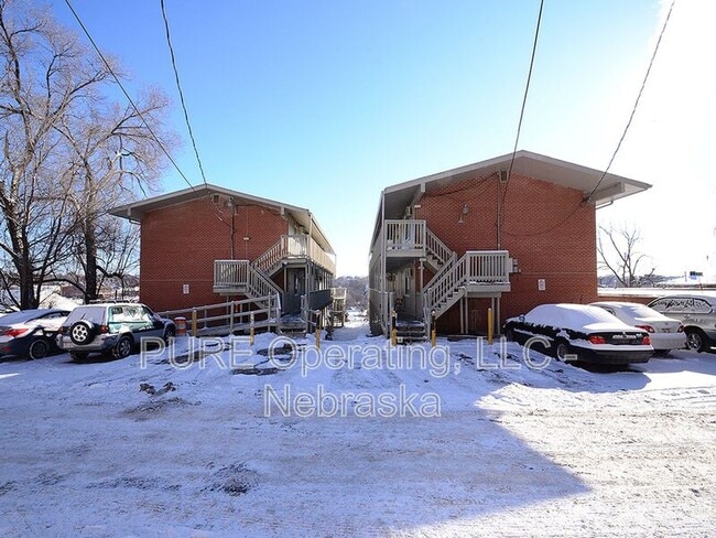 Building Photo - 616 N 46th St
