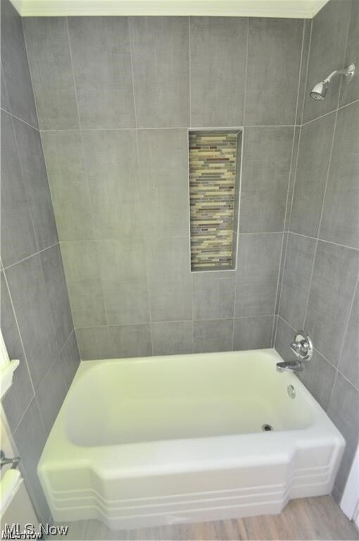 Building Photo - 2339 Renwick Dr