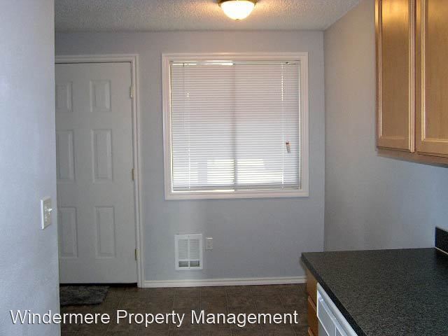 Building Photo - 1810 Texas St