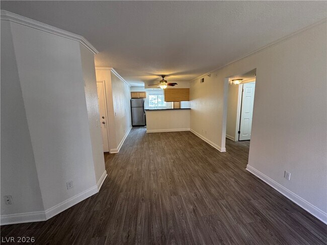 Building Photo - 2750 S Durango Dr
