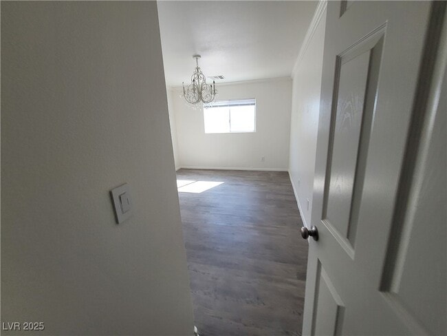 Building Photo - 10799 Flame Vine Ct