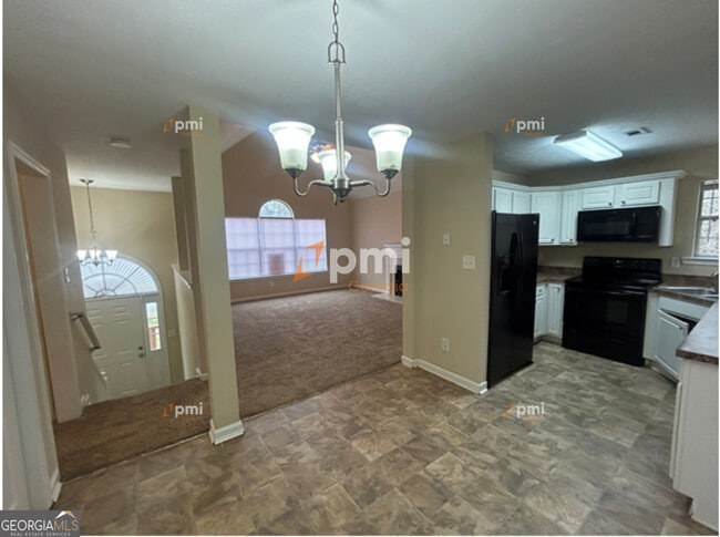 Building Photo - 15 Hidden Mill Ct