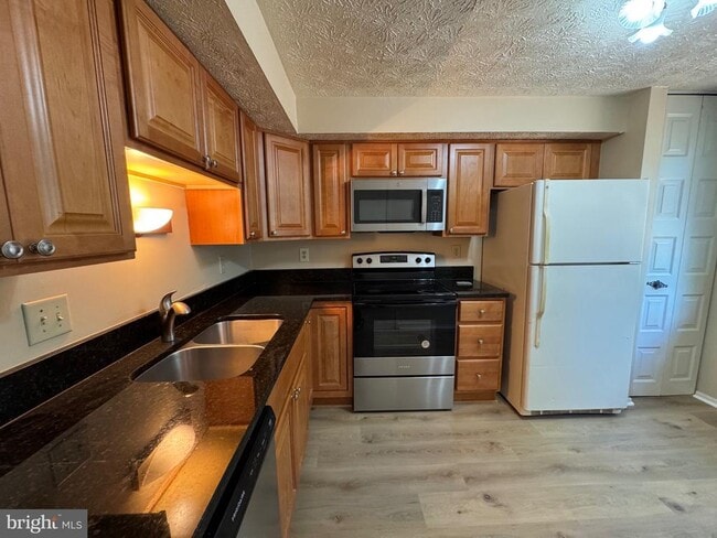 Building Photo - 10303 Granite Creek Ln