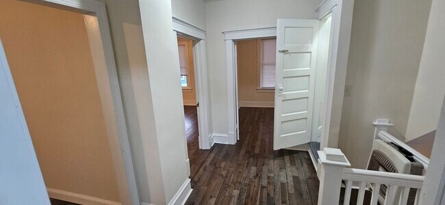 Building Photo - 438 Goethe St