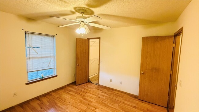 Building Photo - 42 Burnett Cir