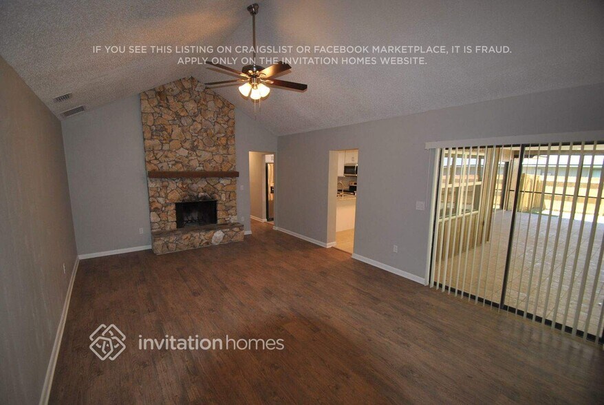 Building Photo - 800 Sweetwater Bay Ct