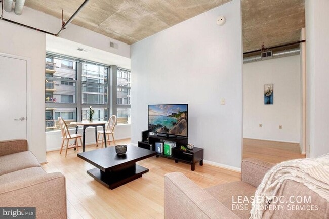 Building Photo - 1300 N Street NW-#517