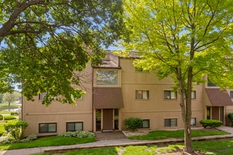 Building Photo - 58 Vail Colony