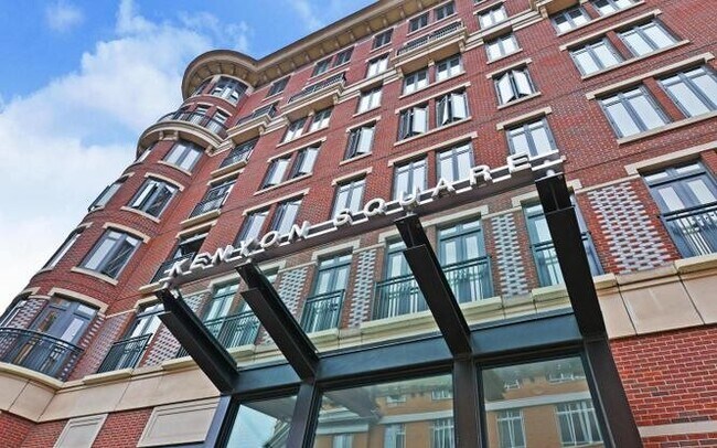 Building Photo - 1390 Kenyon St NW