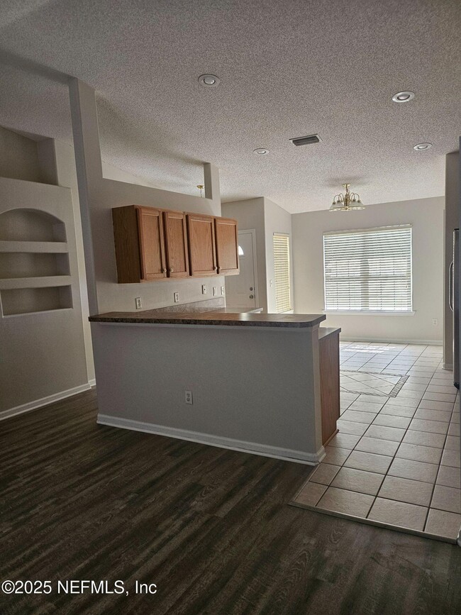 Building Photo - 9827 Nelson Forks Dr