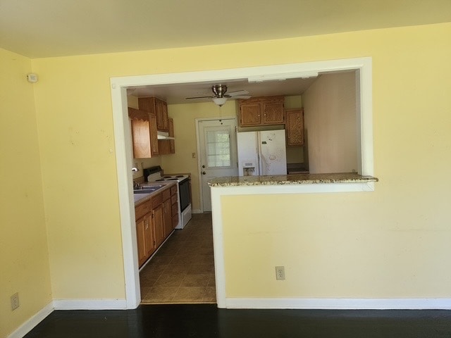 Building Photo - 2105 Larkspur Dr