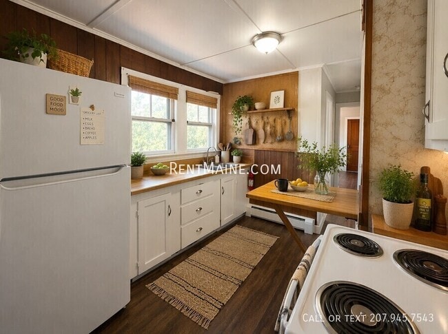 Building Photo - 17 Boutelle Ave