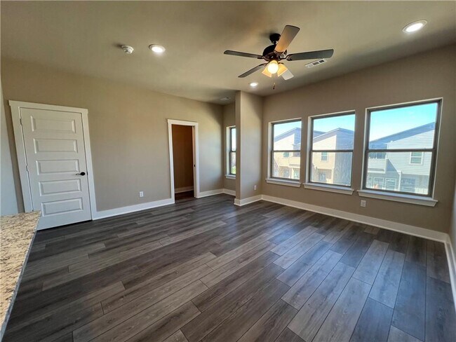 Building Photo - 2227 W Million Ln