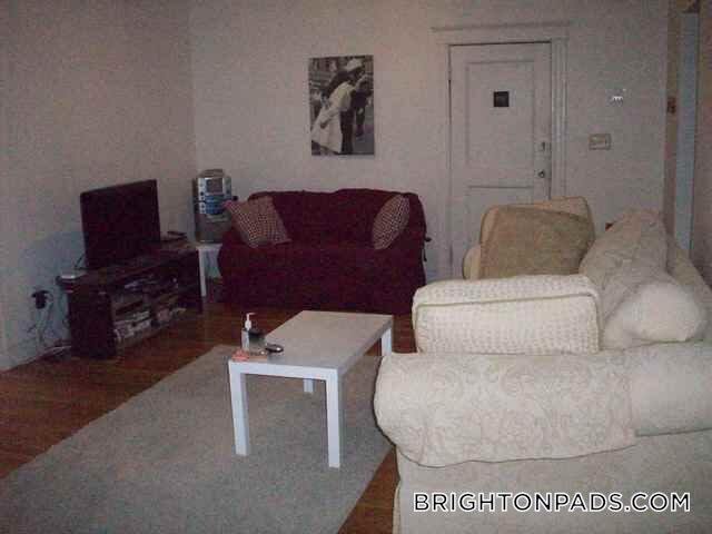 Building Photo - 35 Cummings Rd