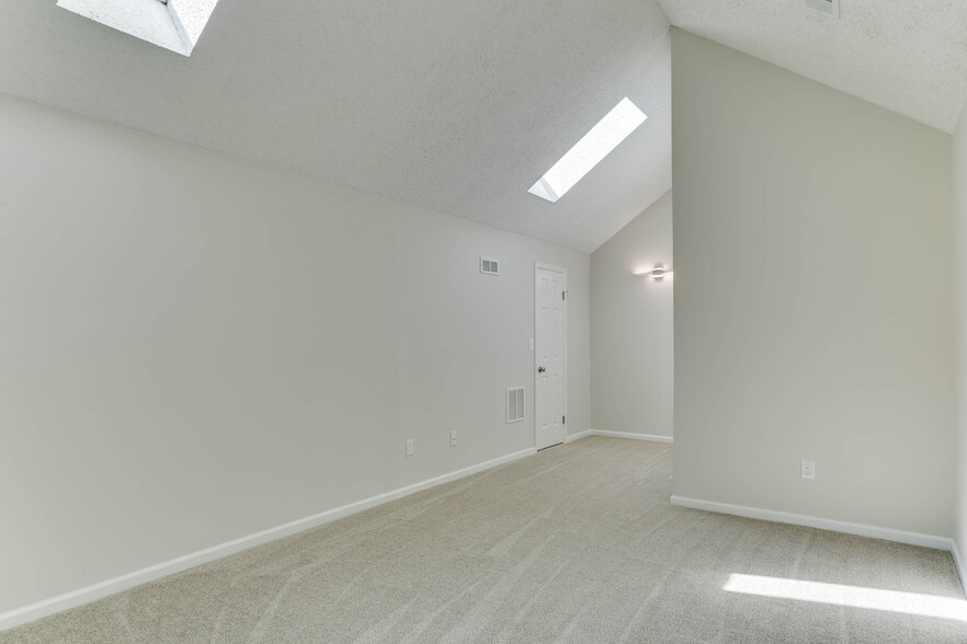 2nd Floor Primary Bedroom - 1553 Penrose Arch