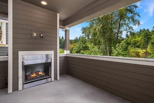 Building Photo - PENDING APPLICATION Spacious Spirit Ridge ...