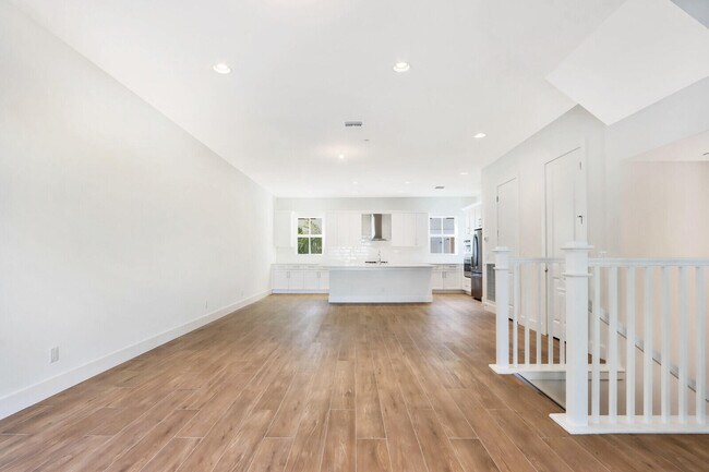 Building Photo - 5352 Sagan Ln