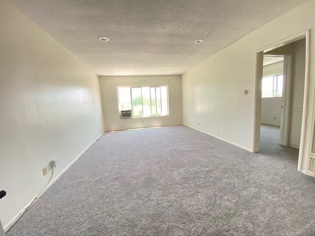 Livingroom - 9107 Cattaraugus Ave